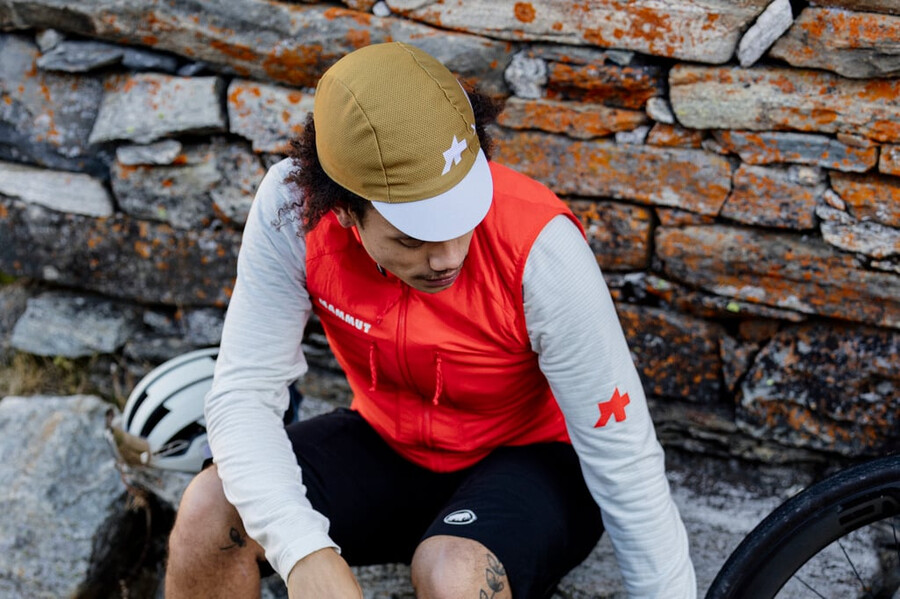 assos x mammut ml hybrid vest herre mammut rød