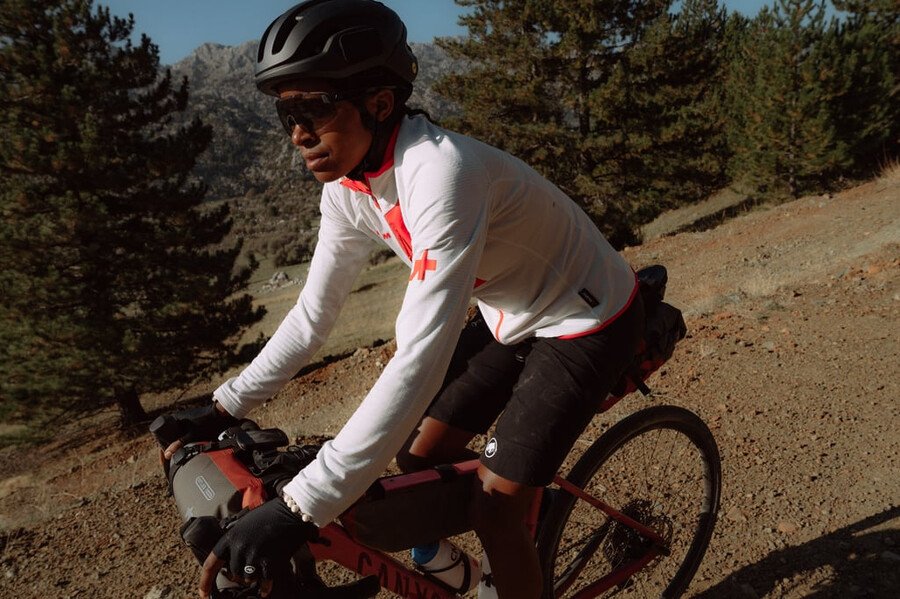 assos x mammut aenergy light ml jakke dame hvit-rød